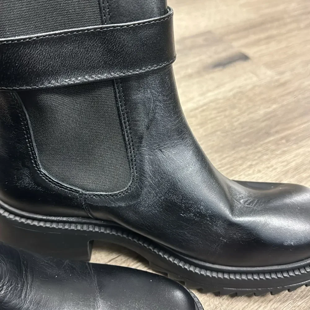New Steve Madden Women's Gates Buckle-Detailed Lug-Sole Booties Size 7.5